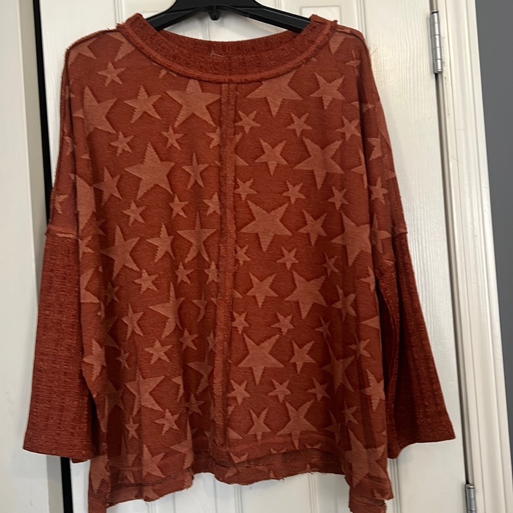 Rust oversized top new without tags